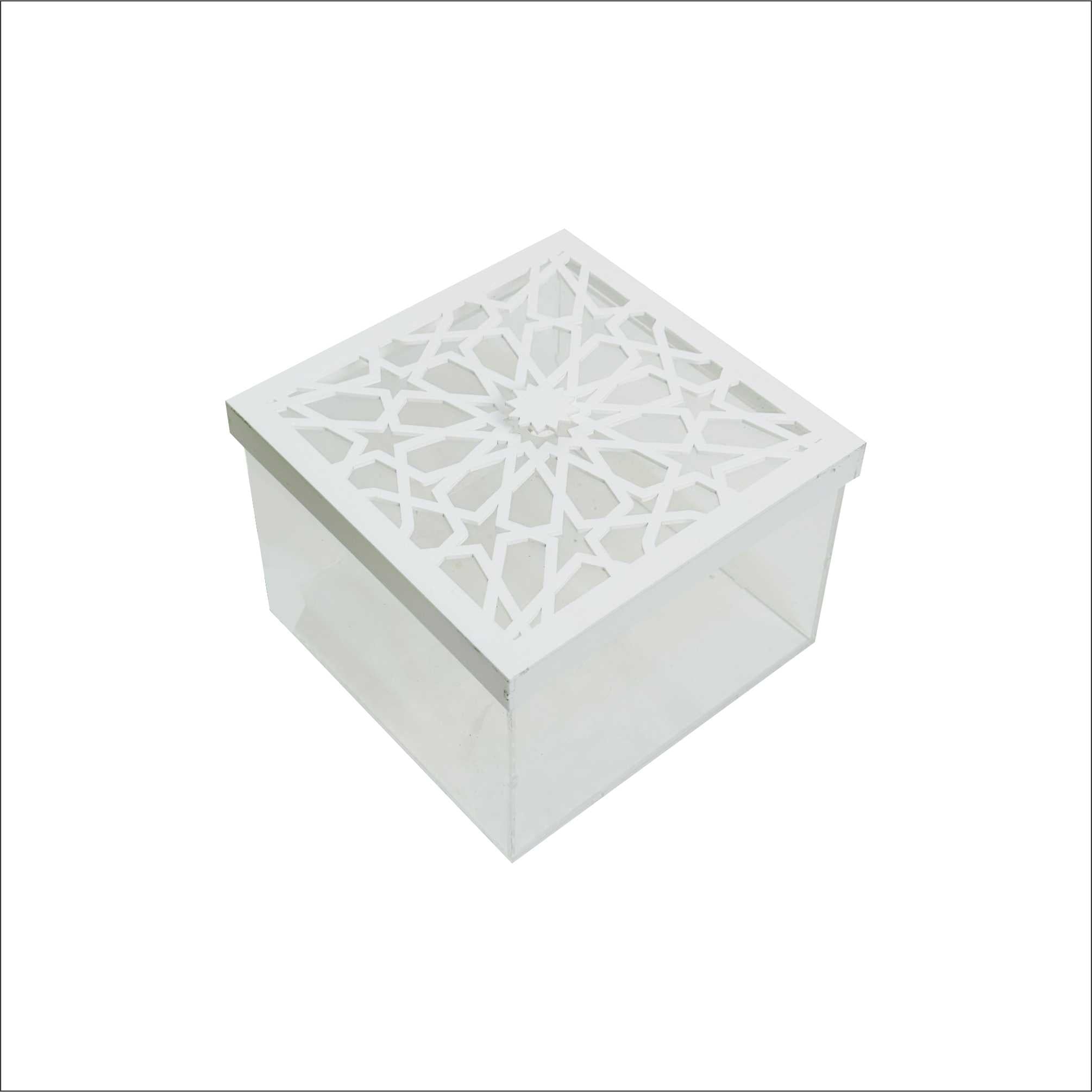 علبة شوكولاتة أكريليك بيضاء منقوشة | علبة هدايا أرابيسك الكويت