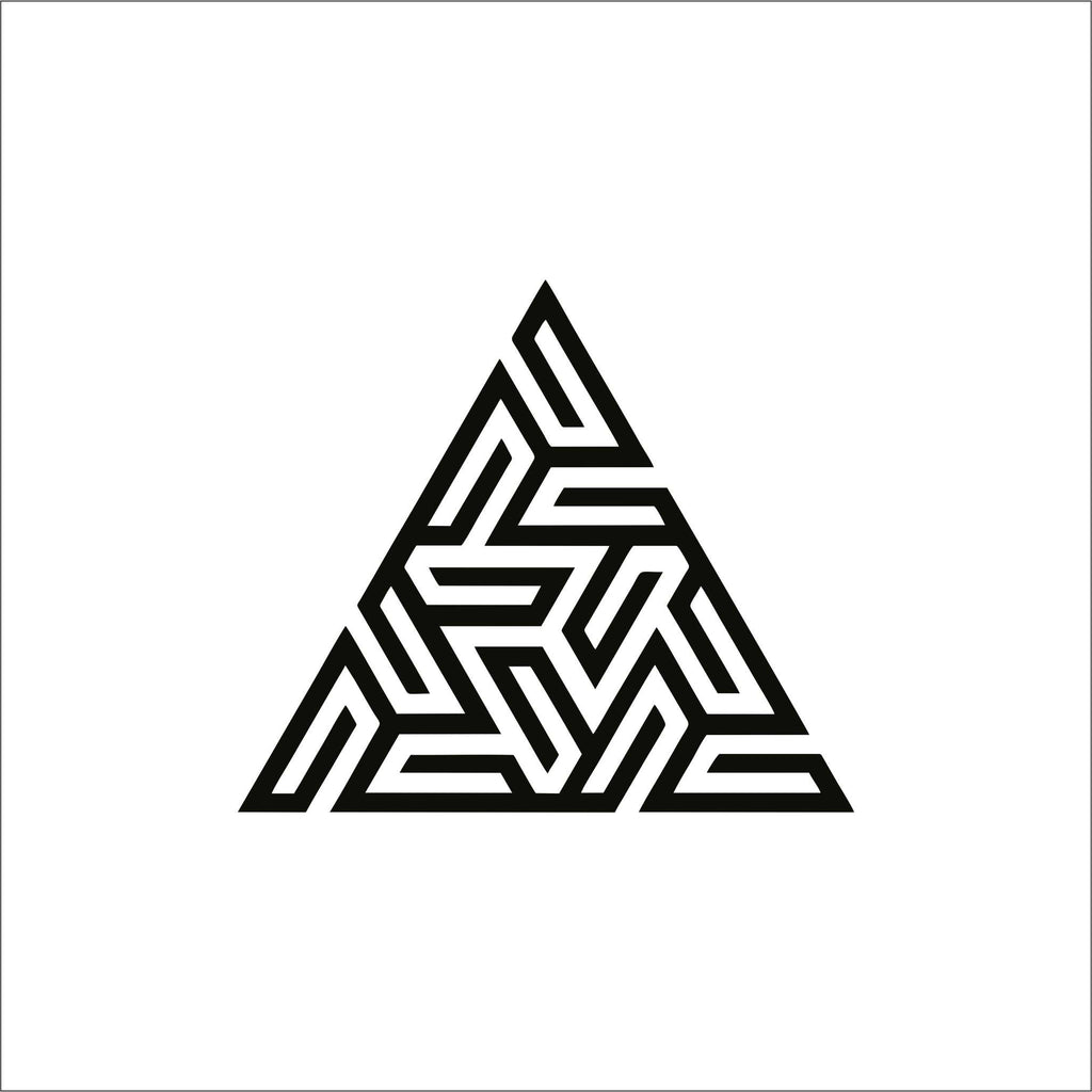 Triangle Pattern Acrylic Wall Décor