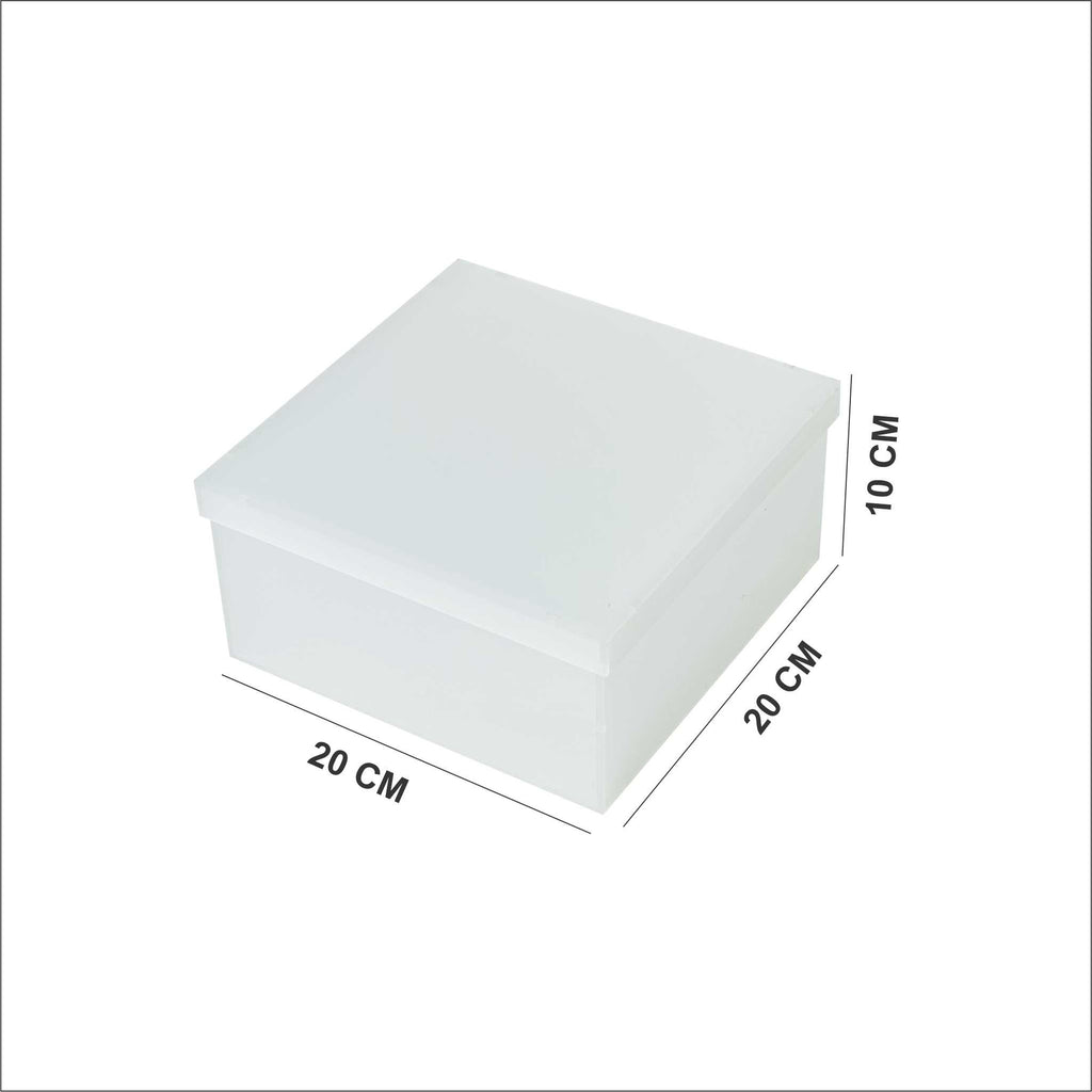 High-quality frosted acrylic container Kuwait 15×15×15 CM – علبة أكريليك مات عالية الجودة الكويت 15×15×15 سم