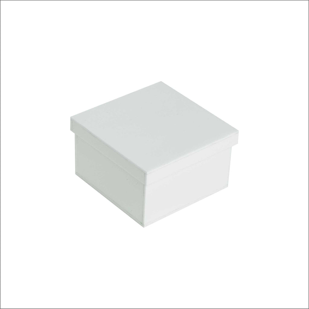 Compact white plexi box for small items – صندوق بلاكسي أبيض صغير للتخزين