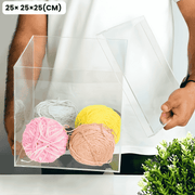 Acrylic box for chocolates and flowers – صندوق أكريليك للشوكولاتة والزهور