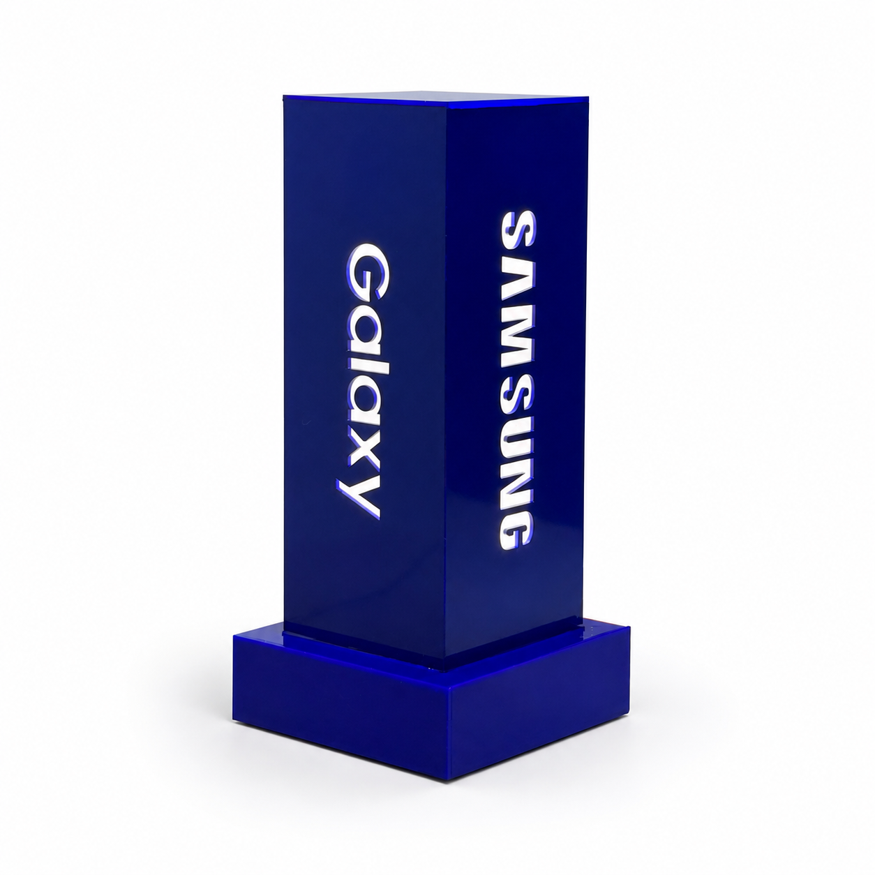 Customizable acrylic LED illuminated display stand for booths and mobile shops Kuwait – ستاند عرض أكريليك مضيء قابل للتخصيص للأكشاك ومحلات الموبايل في الكويت